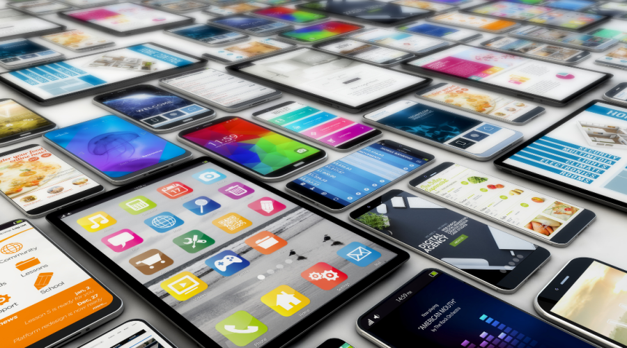 新しいスマホを安心して使い始めるためには、通信確認、アプリの再ログイン、セキュリティ設定、バックアップ設定など、機種変更後に確認すべき項目があります。